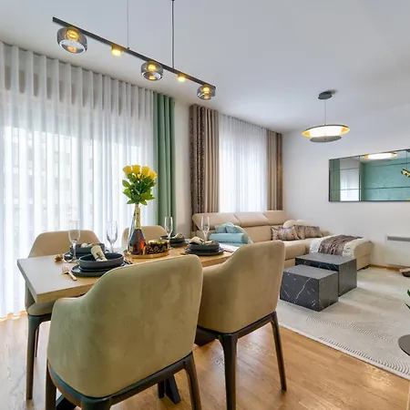 Invivo Luxury * Ζλάτιμπορ