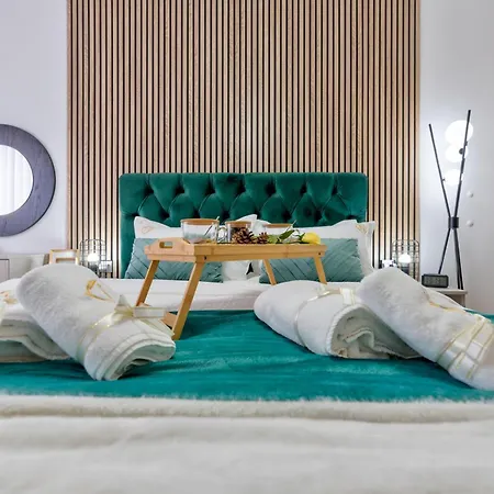 Invivo Luxury