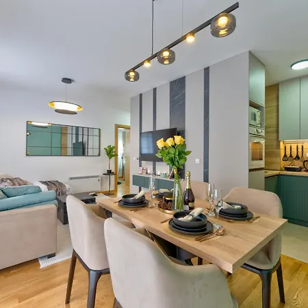 Invivo Luxury * Ζλάτιμπορ