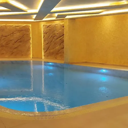 Invivo Luxury * Ζλάτιμπορ