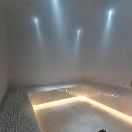 Invivo Luxury * Ζλάτιμπορ