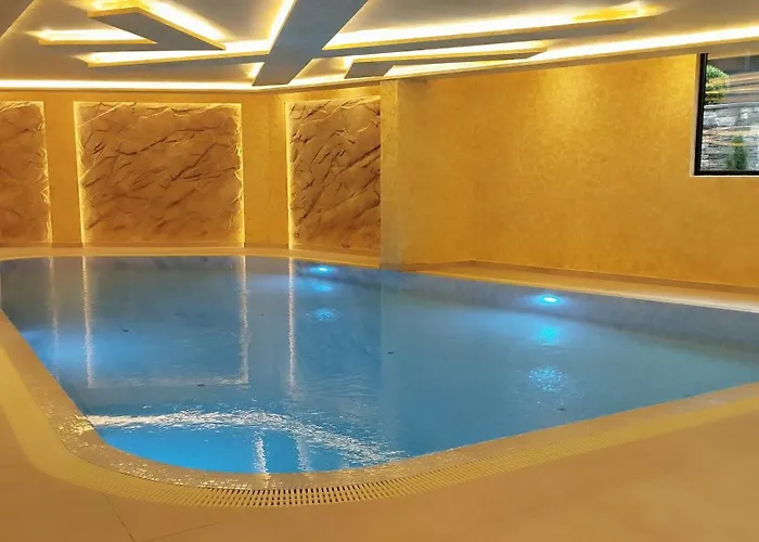 Invivo Luxury * 兹拉蒂博尔